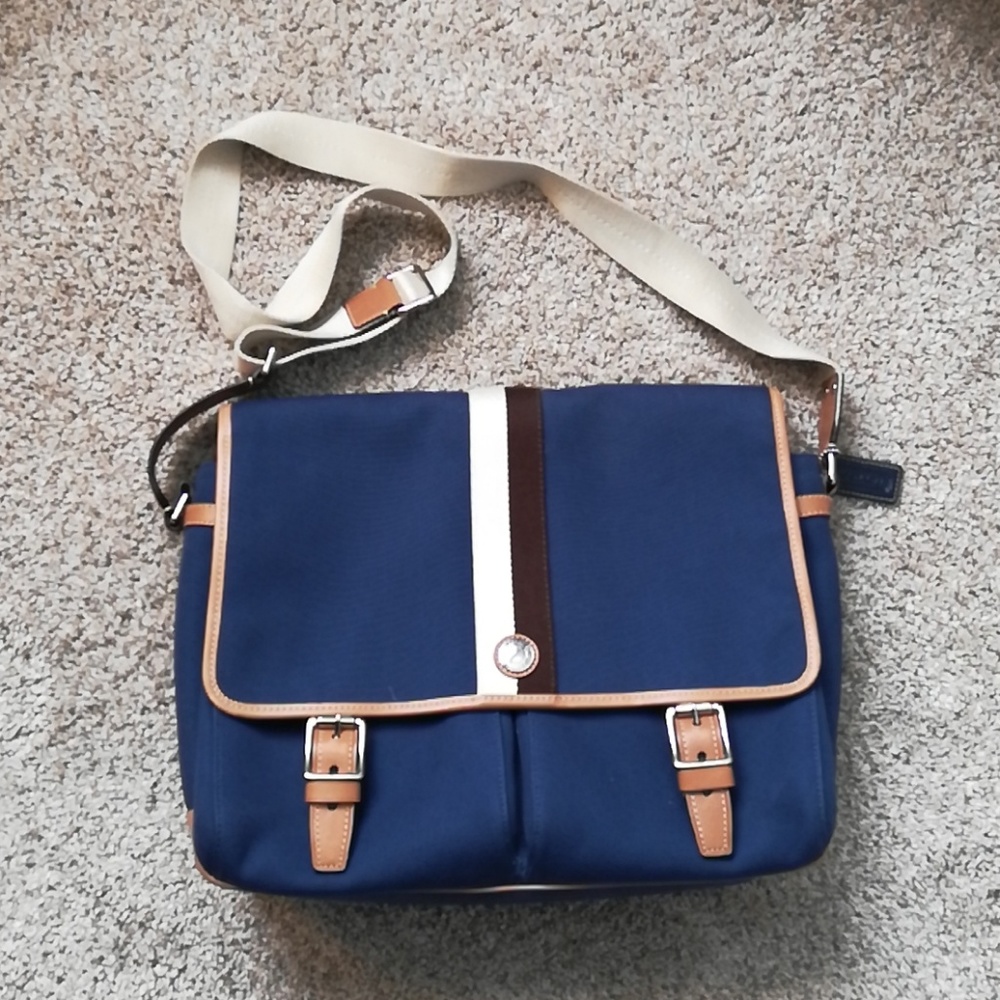 COACH Messenger Bag